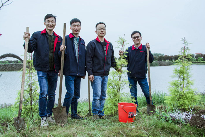 西奧多公益植樹活動(dòng)