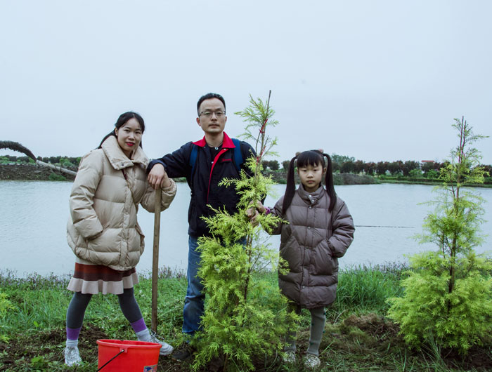 西奧多公益植樹活動(dòng)